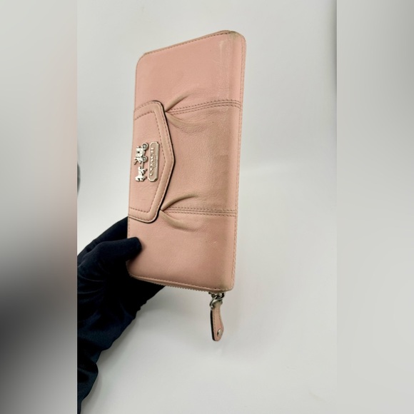 Coach Madison Pleated Zip Around Wallet Pink with Silver Hardware - Picture 4 of 11